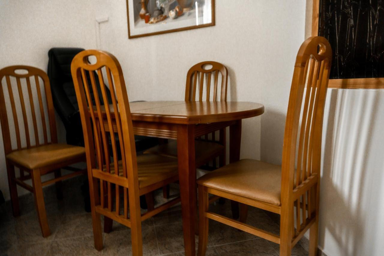 City Center Two Private Bedrooms Near Scanderbeg Square On Shared Apartment Tiranë Luaran gambar